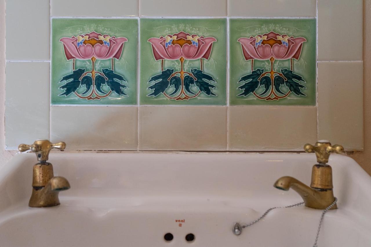 Sandstone Manor モーセル・ベイ エクステリア 写真